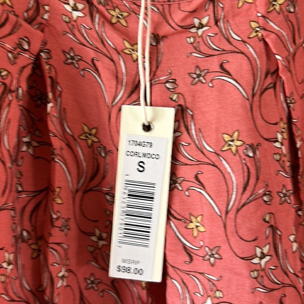 NEW Max Studio Cold Shoulder Shirt - Picture 3 of 5